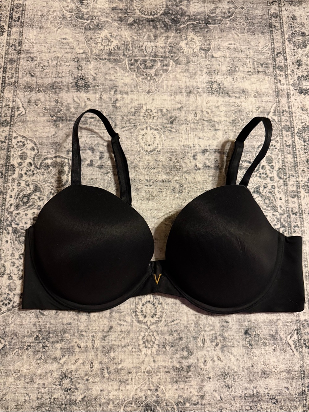 NWOT. Victoria’s Secret push up bra